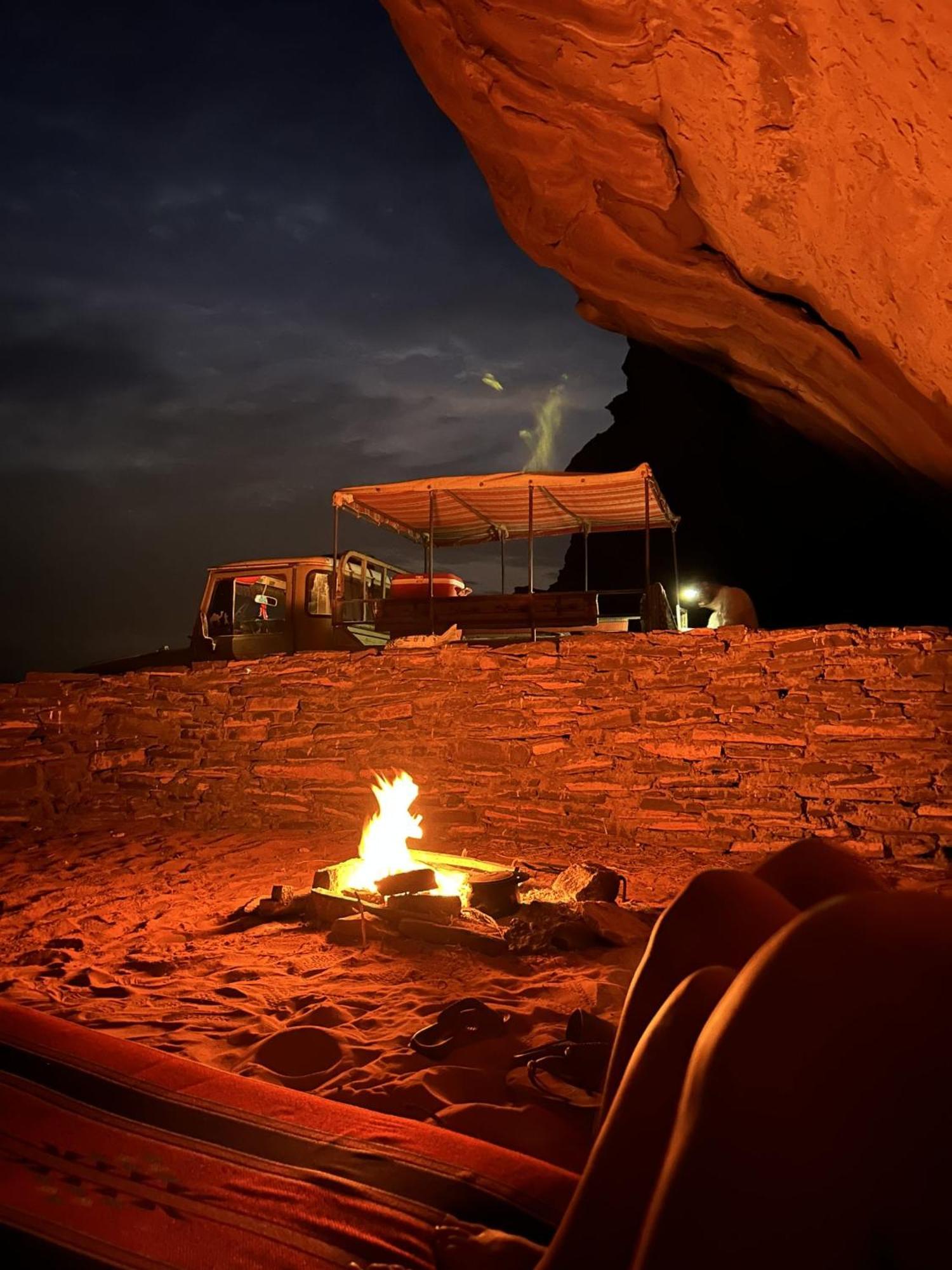 Wadi Rum Mundo Camp Акаба Экстерьер фото